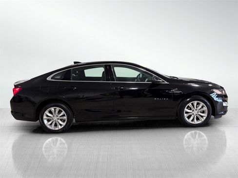 Used 2024 Chevrolet Malibu LT image 4