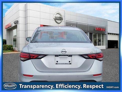 Used 2023 Nissan Sentra SV FWD image 7