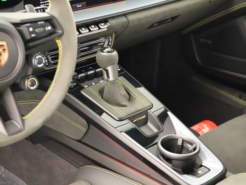 Used 2025 Porsche 911 GT3 RS RWD image 18