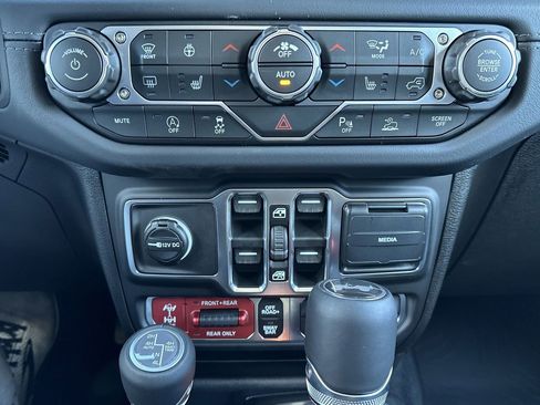 New 2026 Jeep Wrangler Unlimited Rubicon image 7