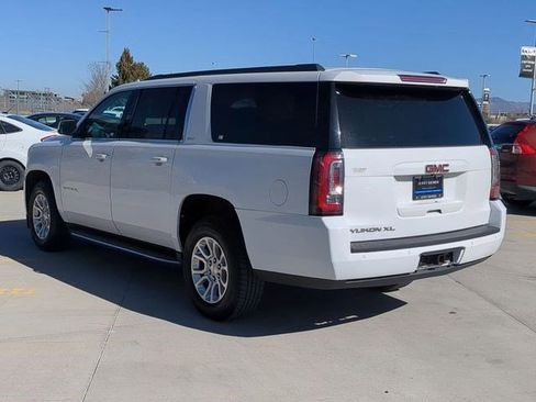 Used 2019 GMC Yukon XL SLT w/ Open Road Package AWD/4WD image 4