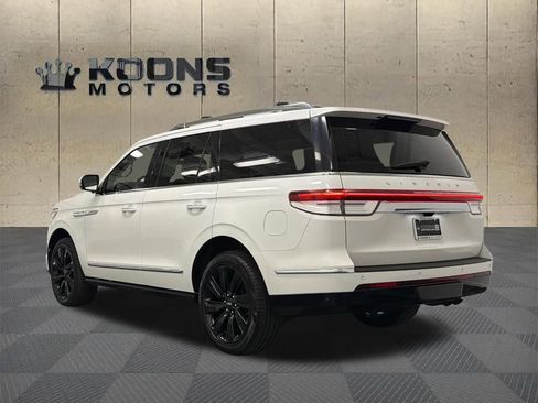 Certified 2023 Lincoln Navigator Reserve AWD/4WD image 6