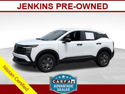 Certified 2025 Nissan Kicks S