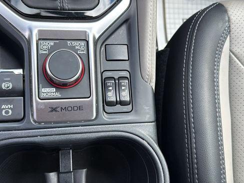 Used 2023 Subaru Forester Limited image 22