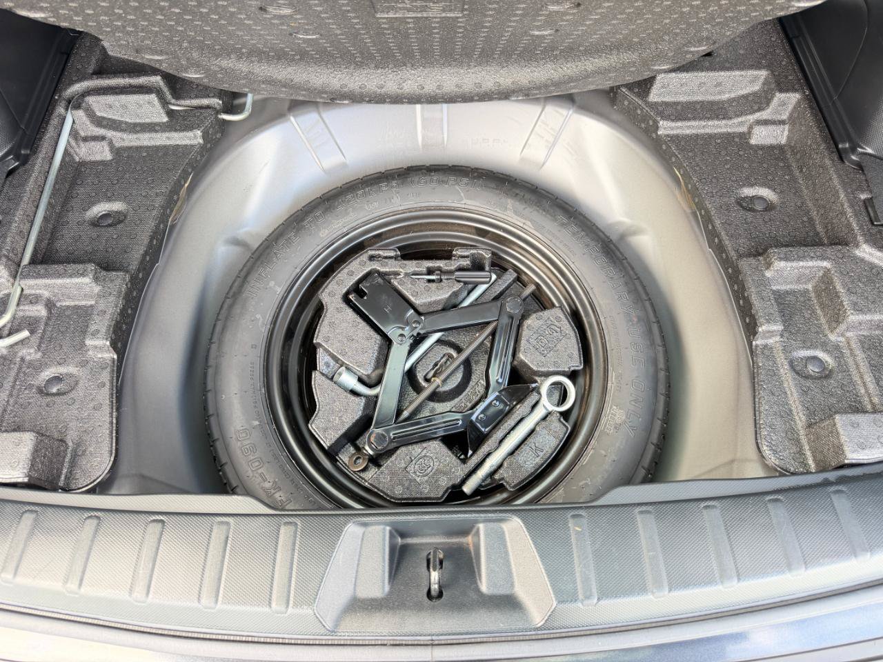 Used 2019 Subaru Forester Premium AWD/4WD image 38