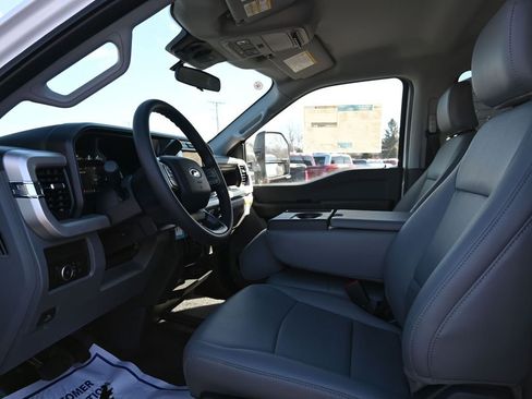 New 2026 Ford F450 XL w/ XL Chrome Package image 14