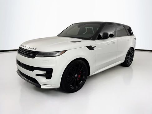 Used 2025 Land Rover Range Rover Sport Dynamic SE AWD/4WD image 1