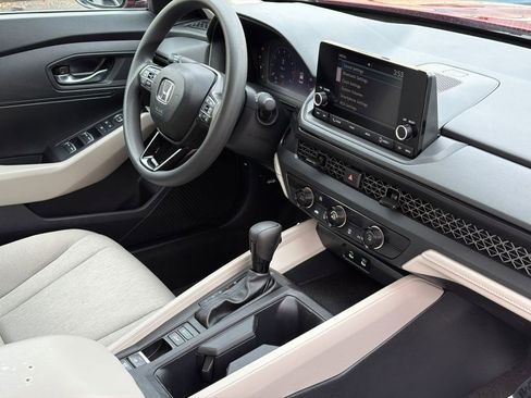 Used 2024 Honda Accord LX image 8
