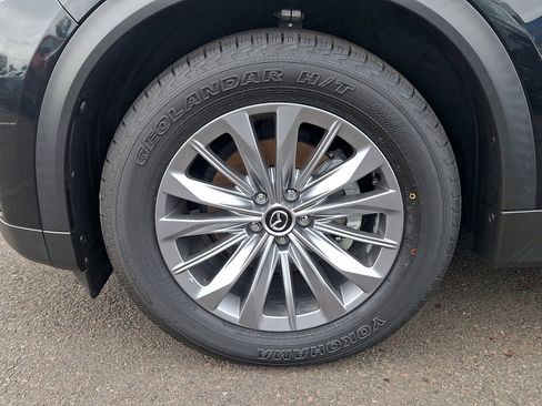 Certified 2024 MAZDA CX-90 3.3 Turbo w/ Preferred Plus AWD/4WD image 10