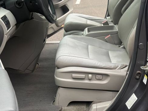 Used 2016 Honda Odyssey EX-L image 19