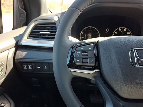 Certified 2026 Honda Odyssey Sport-L image 21