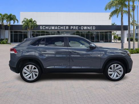 Used 2023 Volkswagen Atlas Cross Sport SE image 8