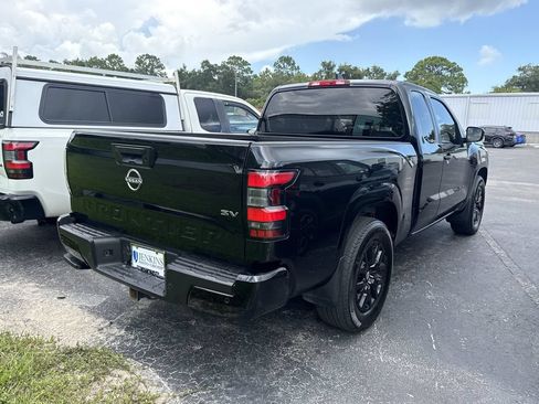 Certified 2023 Nissan Frontier SV w/ Technology Package RWD image 6