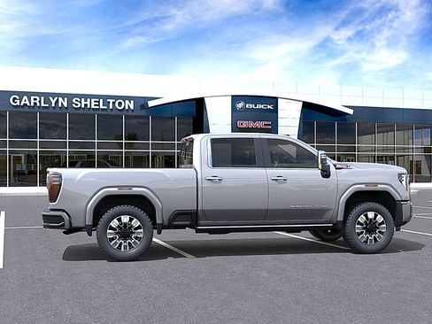 New 2026 GMC Sierra 2500 Denali w/ Denali Reserve Package AWD/4WD image 5