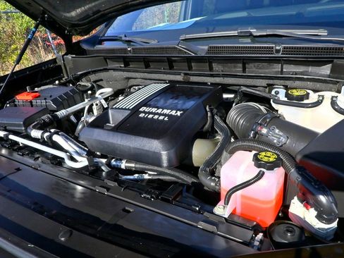 Certified 2022 GMC Yukon Denali image 37