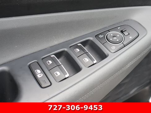 Used 2023 Hyundai Santa Fe SEL FWD image 13