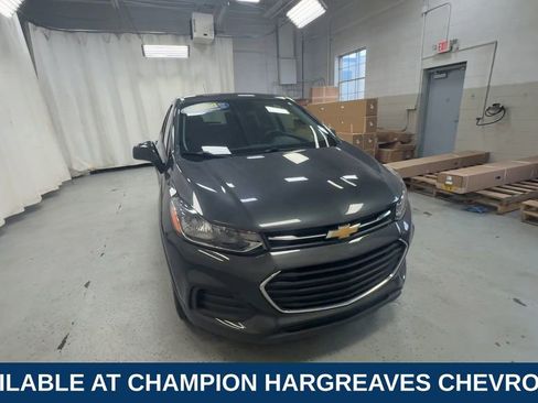 Certified 2019 Chevrolet Trax LS w/ Tint and Cruise Package image 3