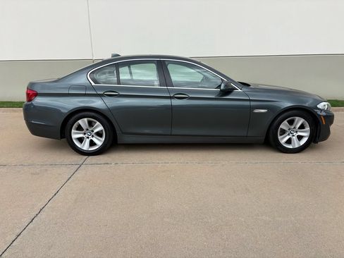 Used 2012 BMW 528i Sedan RWD image 9