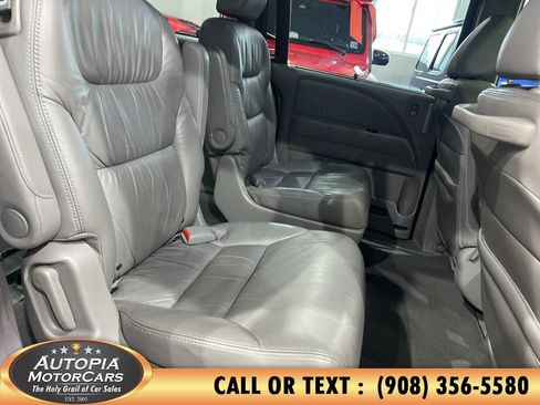 Used 2010 Honda Odyssey EX-L image 15