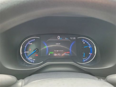 Used 2024 Toyota RAV4 LE image 17