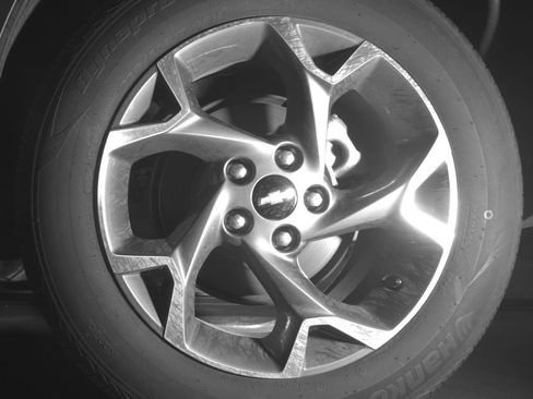 Used 2025 Chevrolet Trax LT FWD image 14