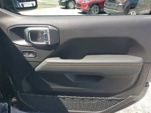 New 2024 Jeep Wrangler Sahara image 31