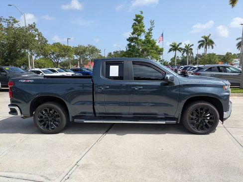 Used 2019 Chevrolet Silverado 1500 LT w/ All-Star Edition AWD/4WD image 3