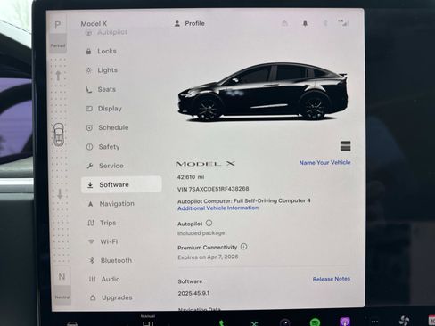 Used 2024 Tesla Model X AWD/4WD image 24