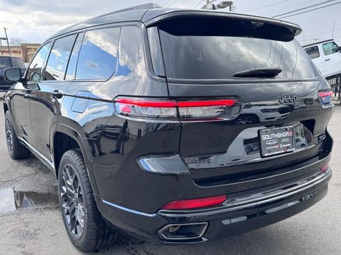 Used 2024 Jeep Grand Cherokee L Summit image 4