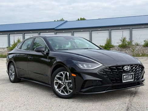 Used 2023 Hyundai Sonata SEL FWD image 4