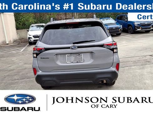 Used 2026 Subaru Forester Premium image 9