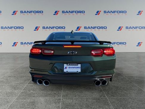 Used 2020 Chevrolet Camaro LT RWD image 4