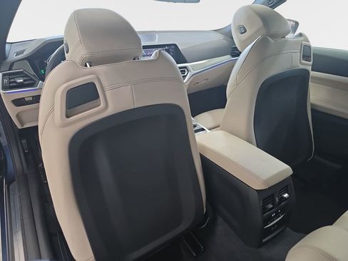 Used 2023 BMW 430i Convertible w/ Premium Package image 16