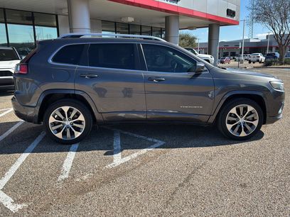 Used 2019 Jeep Cherokee Overland w/ Technology Group