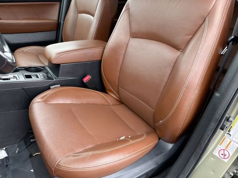 Used 2018 Subaru Outback 2.5i Touring image 17