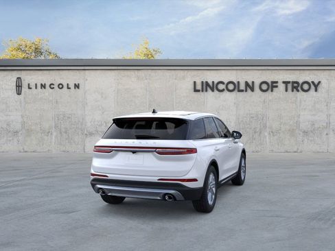 New 2025 Lincoln Corsair AWD image 8