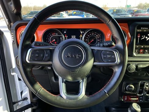 Used 2022 Jeep Wrangler Unlimited Rubicon w/ Steel Bumper Group image 13