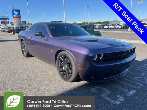 Used 2015 Dodge Challenger R/T Scat Pack w/ Leather Interior Group RWD image 1