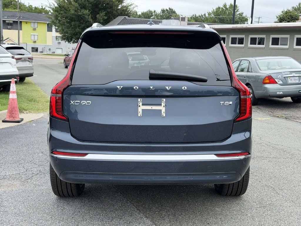 New 2026 Volvo XC90 T8 Plus w/ Protection Package AWD/4WD image 20