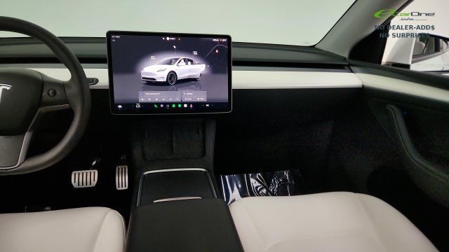Used 2025 Tesla Model Y Performance AWD/4WD image 51