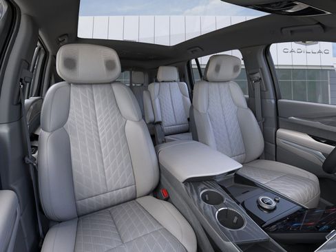 New 2026 Cadillac Escalade IQ Luxury 1 image 50
