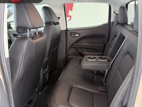 Used 2022 Chevrolet Colorado ZR2 AWD/4WD image 13