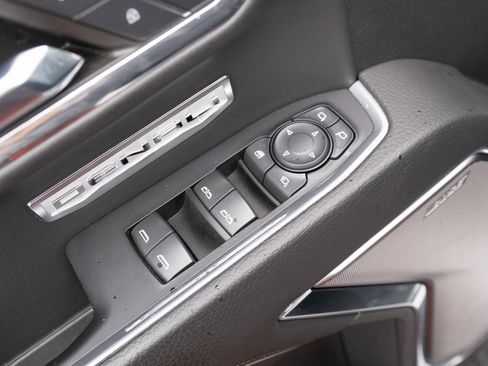 Used 2024 GMC Sierra 1500 Denali w/ Technology Package image 17