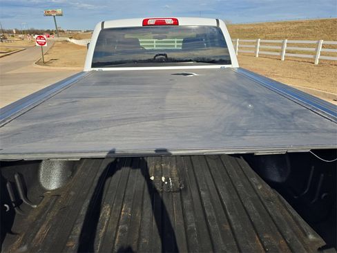 Used 2019 GMC Sierra 2500 SLT w/ Duramax Plus Package image 12