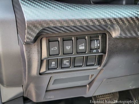Used 2022 Subaru Ascent Onyx Edition AWD/4WD image 15