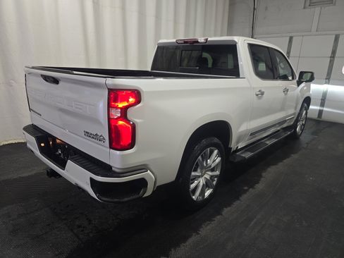 Used 2024 Chevrolet Silverado 1500 High Country w/ High Country Premium Package image 15