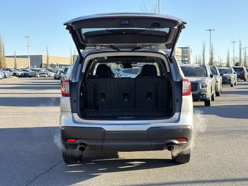 Used 2023 Subaru Ascent Limited w/ Technology Package image 12