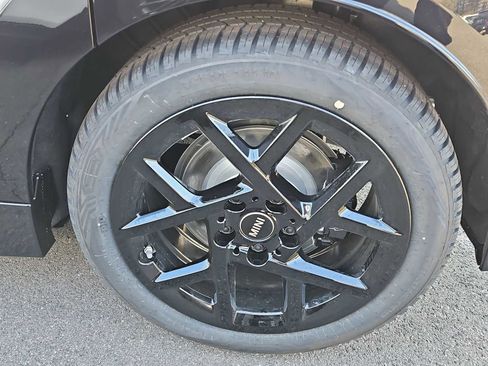 New 2026 MINI Cooper S image 13