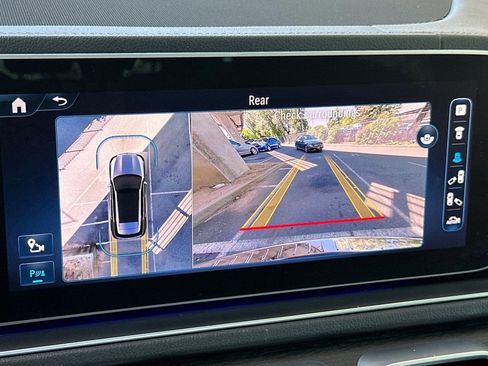 Certified 2024 Mercedes-Benz GLE 450e 4MATIC image 26