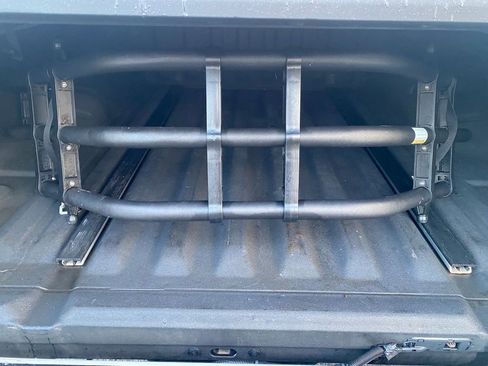 Used 2020 Nissan Frontier SV w/ Midnight Edition Floor Mats image 29